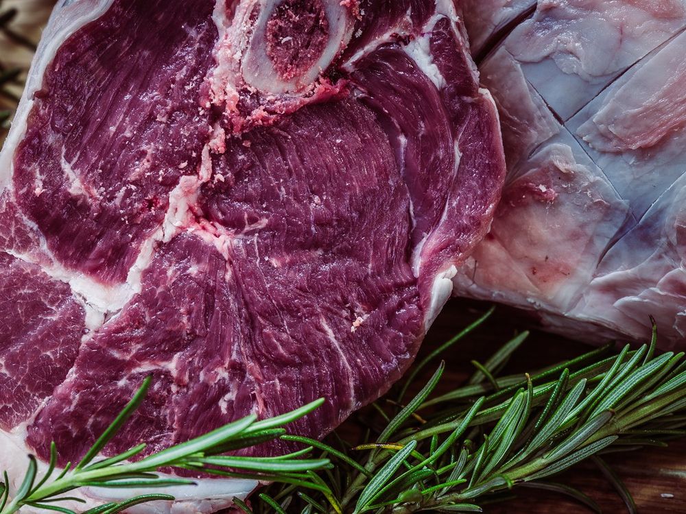 A marbled raw cut, the face a grader reads